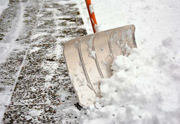 Schneeschaufeln Villach